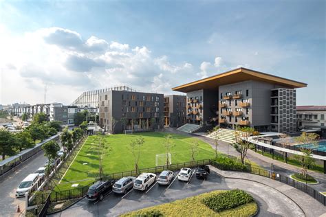 Singapore International School of Bangkok .